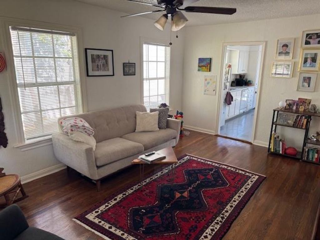 1706 W 34th ST B, Austin, TX 78703