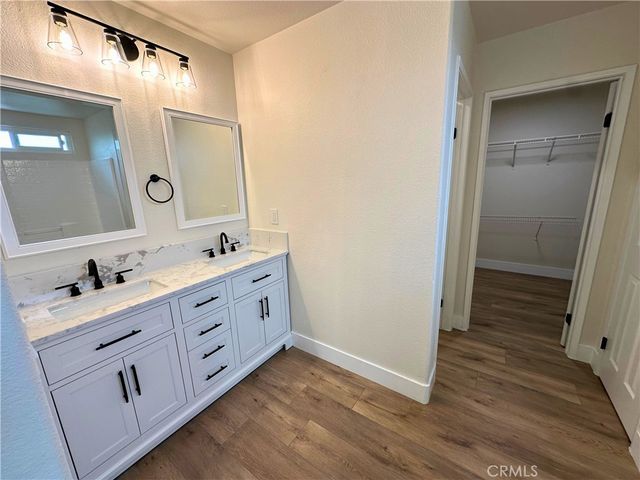 16769 Spy Glass Court, Fontana, CA 92336