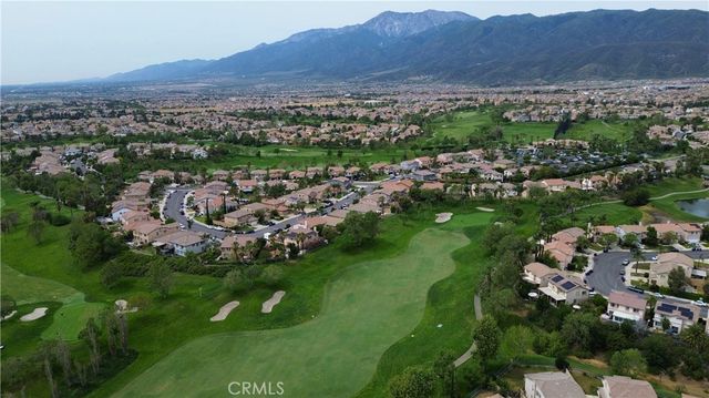 16769 Spy Glass Court, Fontana, CA 92336