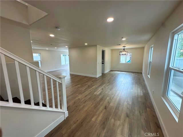 16769 Spy Glass Court, Fontana, CA 92336