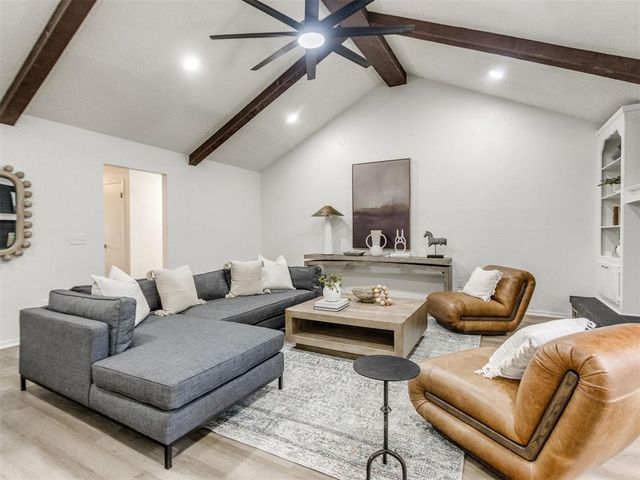 10104 Primrose Lane, Oklahoma City, OK 73159