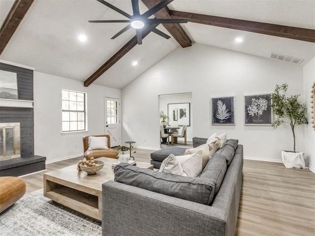 10104 Primrose Lane, Oklahoma City, OK 73159