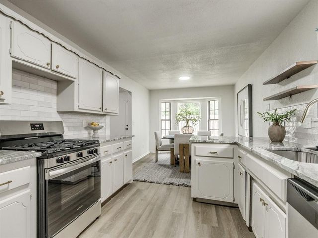 10104 Primrose Lane, Oklahoma City, OK 73159