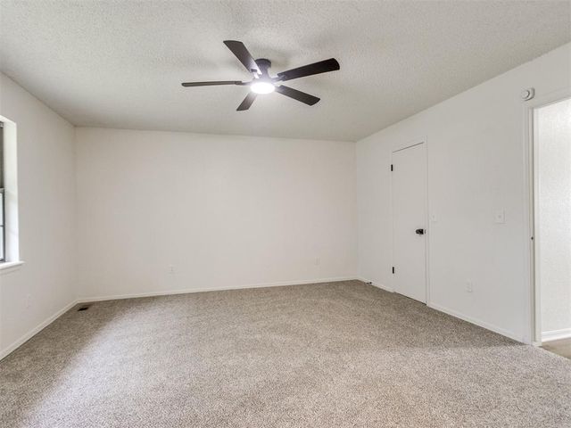 10104 Primrose Lane, Oklahoma City, OK 73159