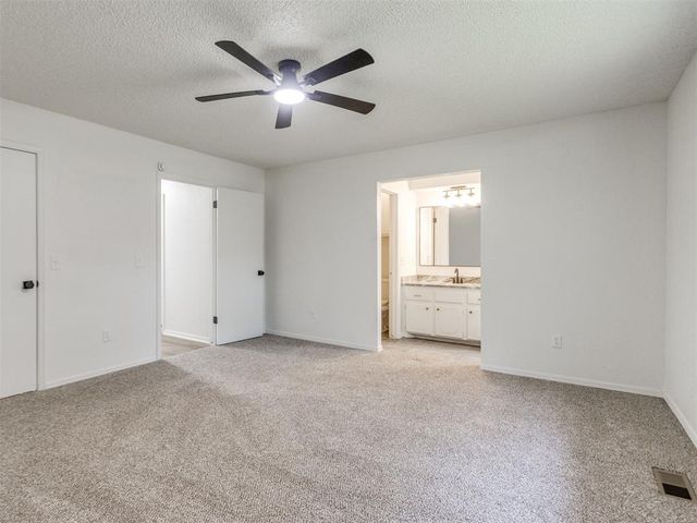 10104 Primrose Lane, Oklahoma City, OK 73159