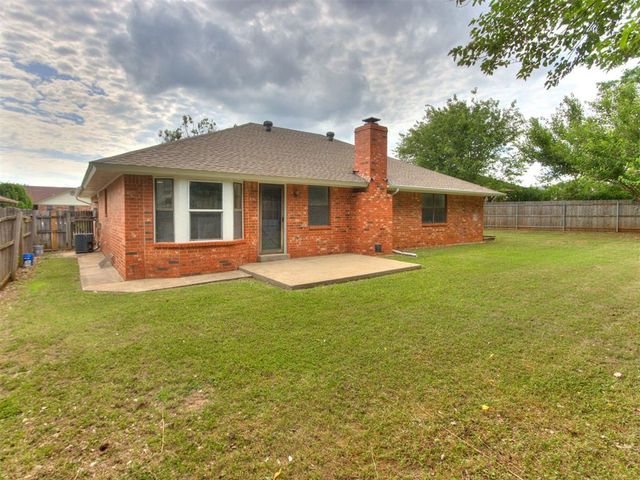 10104 Primrose Lane, Oklahoma City, OK 73159