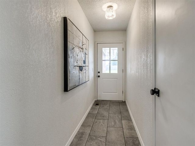 10104 Primrose Lane, Oklahoma City, OK 73159