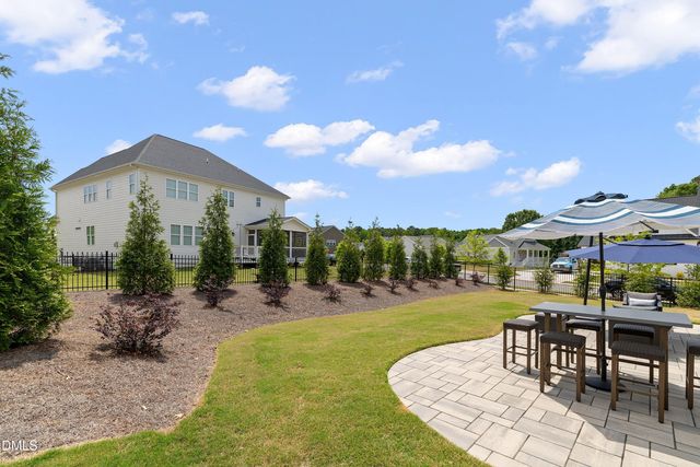 113 Sire Court, Holly Springs, NC 27540