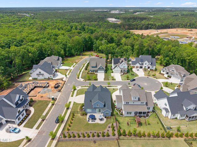 113 Sire Court, Holly Springs, NC 27540