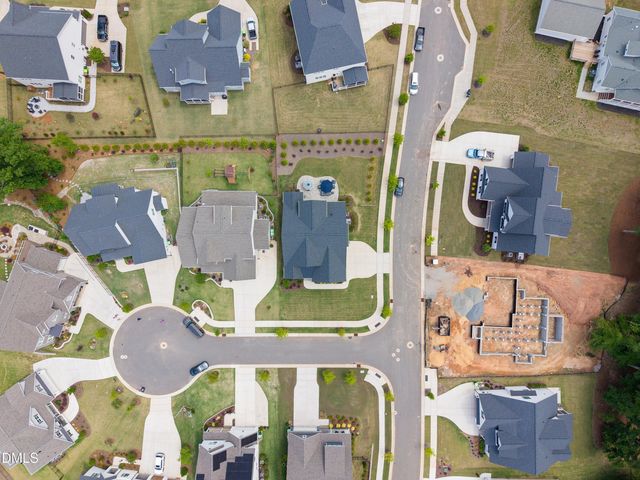 113 Sire Court, Holly Springs, NC 27540