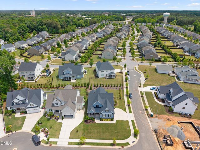 113 Sire Court, Holly Springs, NC 27540