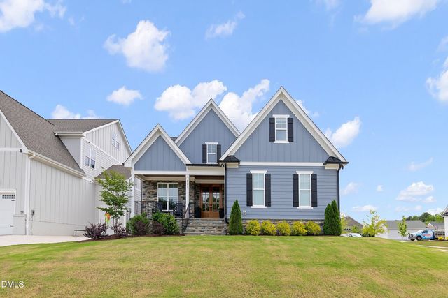 113 Sire Court, Holly Springs, NC 27540