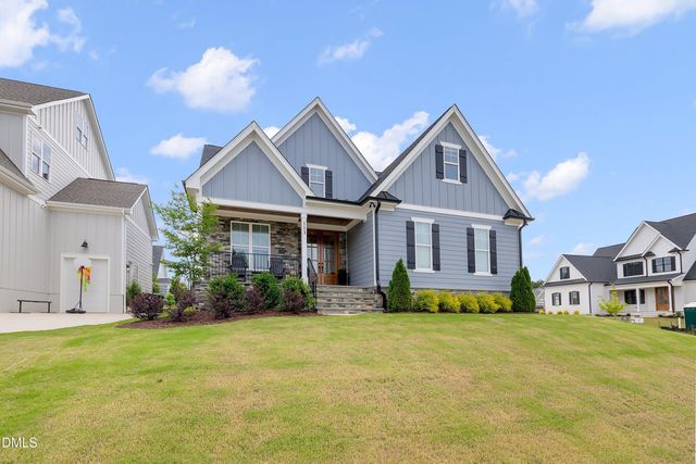 113 Sire Court, Holly Springs, NC 27540
