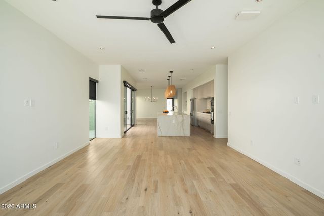 1729 E WINCHCOMB Drive, Phoenix, AZ 85022