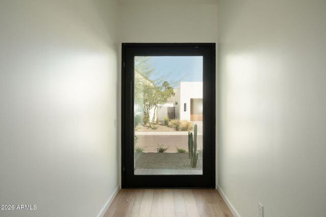 1729 E WINCHCOMB Drive, Phoenix, AZ 85022