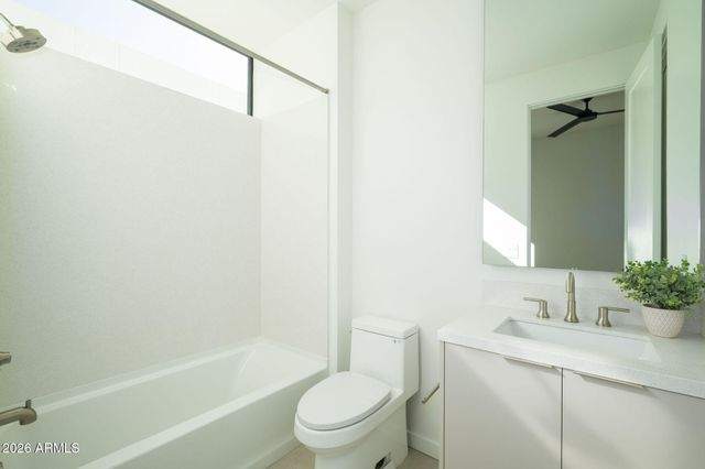 1729 E WINCHCOMB Drive, Phoenix, AZ 85022