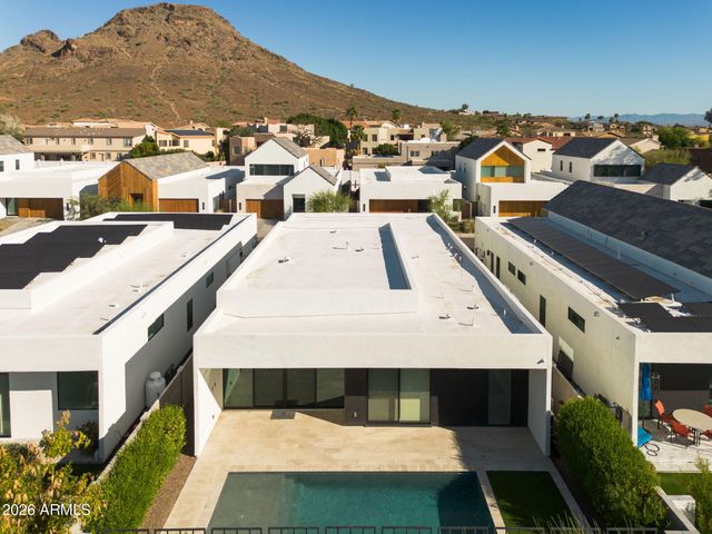 1729 E WINCHCOMB Drive, Phoenix, AZ 85022