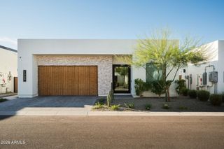 1729 E WINCHCOMB Drive, Phoenix, AZ 85022