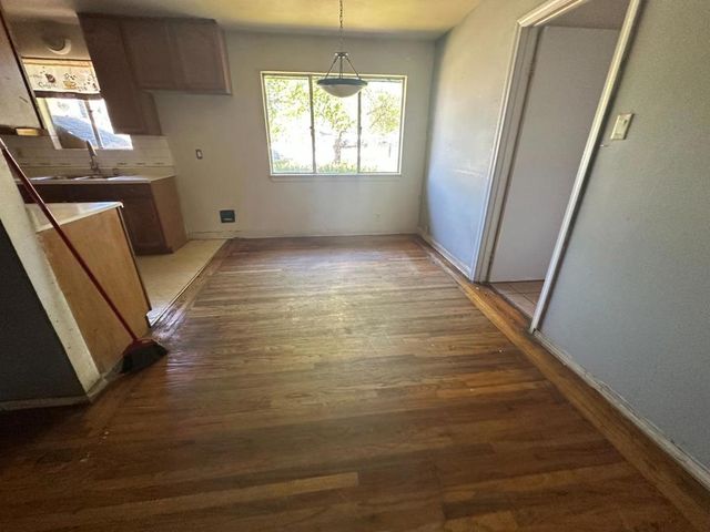 11921 Ridge Vista Avenue, San Jose, CA 95127