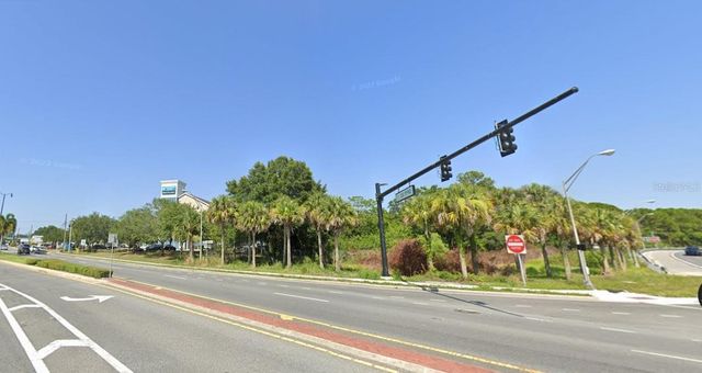 N FRENCH AVENUE, Sanford, FL 32773