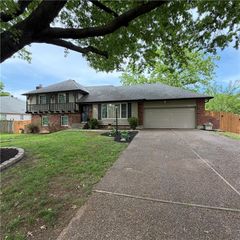 12411 Monroe Avenue, Grandview, MO 64030