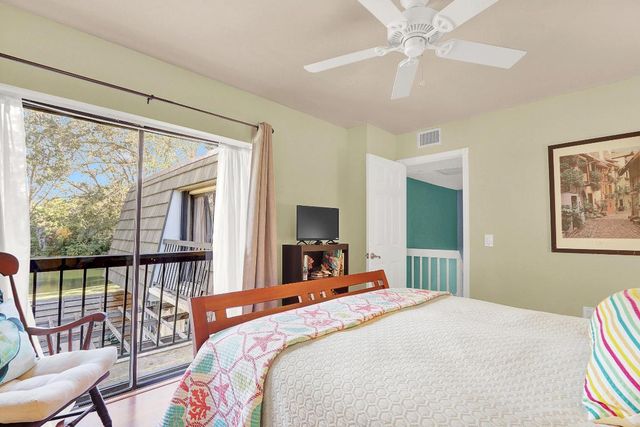 904 9th Terrace, Palm Beach Gardens, FL 33418