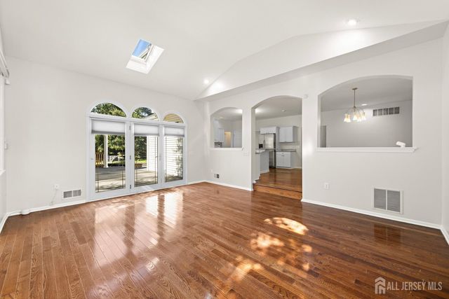31 Sheffield Drive, Freehold, NJ 07728