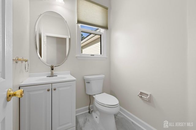 31 Sheffield Drive, Freehold, NJ 07728