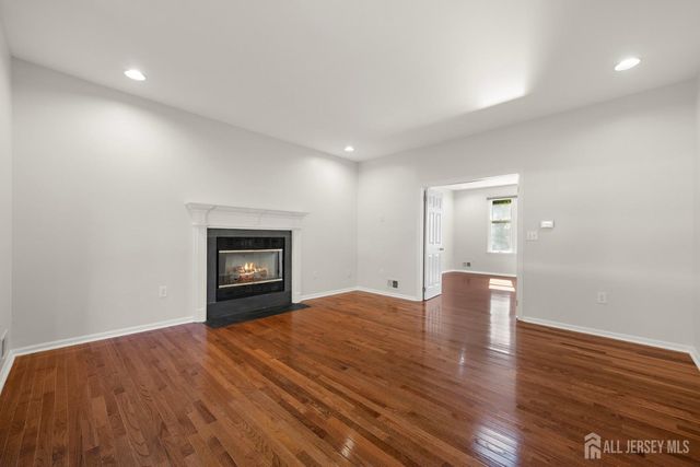 31 Sheffield Drive, Freehold, NJ 07728