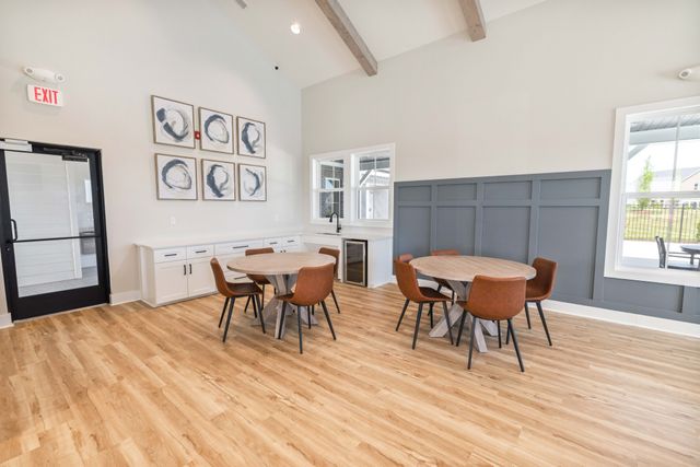 951 Champions Circle, Mount Juliet, TN 37122