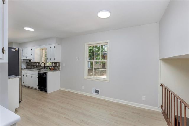 383 Ben Avenue SW, Lilburn, GA 30047