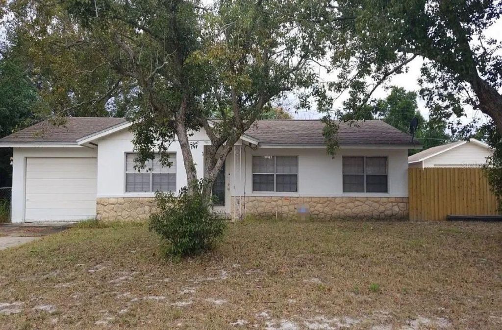 Image 1 of property listing at 5808 CLEARVIEW DRIVE, Orlando, FL 32819