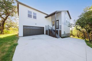 18716 W Lakeview DR, Jonestown, TX 78645