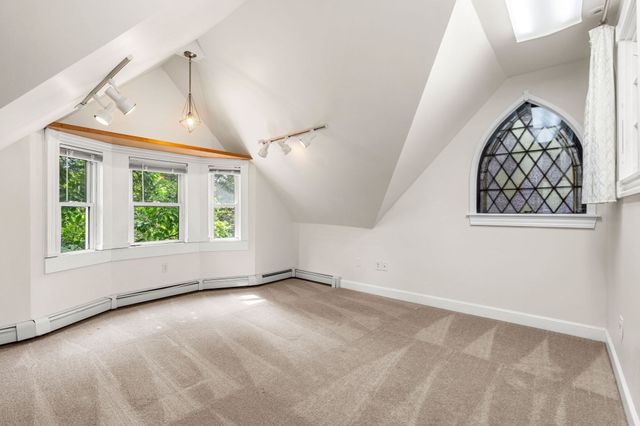 77 Tyler Park, Lowell, MA 01851