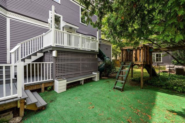 77 Tyler Park, Lowell, MA 01851