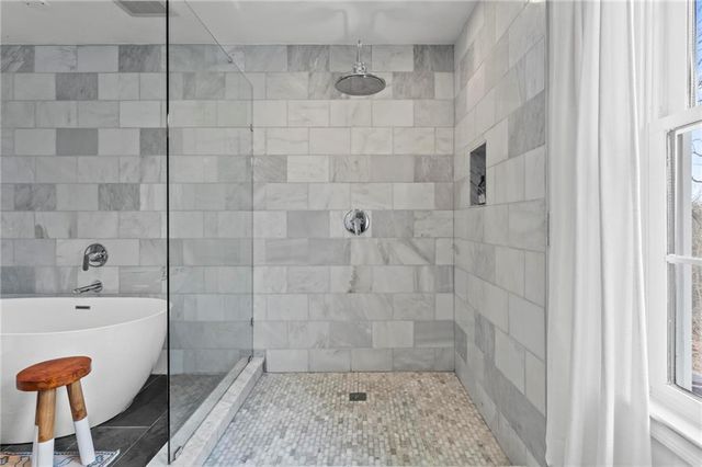 4061 River Cliff Chase, Marietta, GA 30067