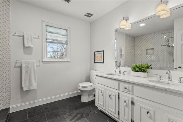 4061 River Cliff Chase, Marietta, GA 30067