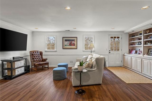 4061 River Cliff Chase, Marietta, GA 30067