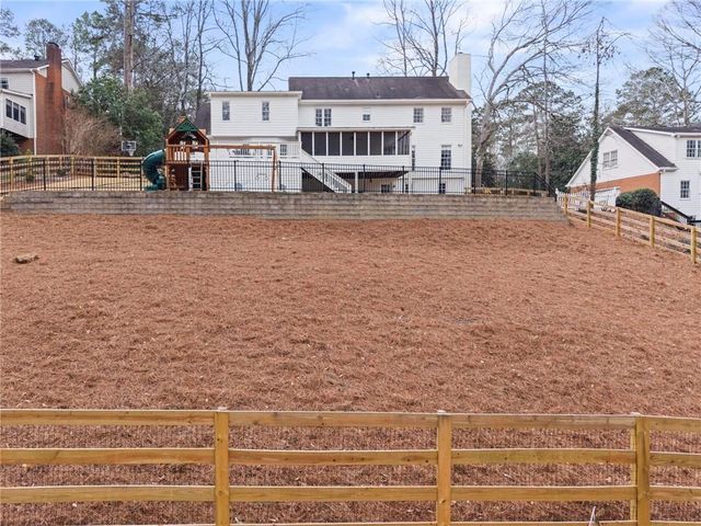 4061 River Cliff Chase, Marietta, GA 30067