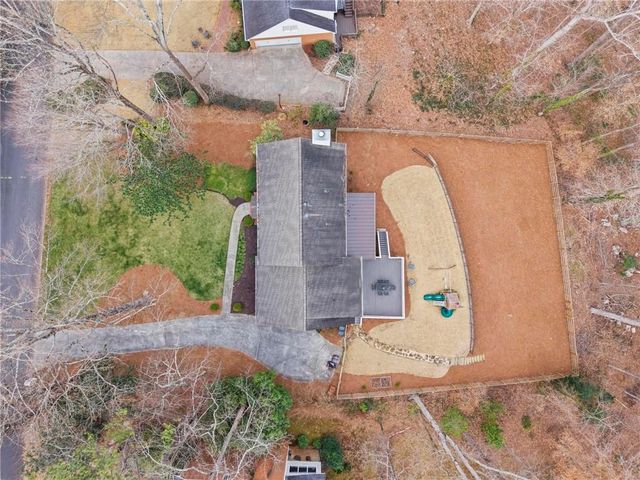 4061 River Cliff Chase, Marietta, GA 30067