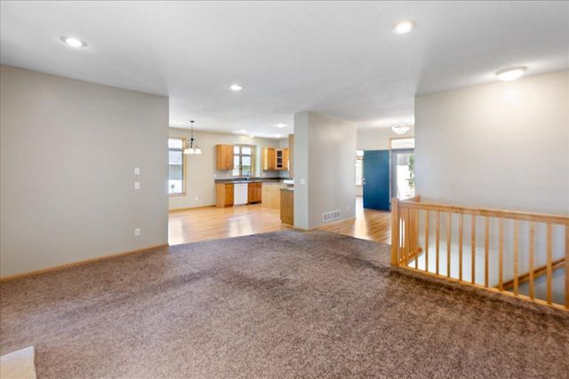 16891 88th Avenue N, Maple Grove, MN 55311