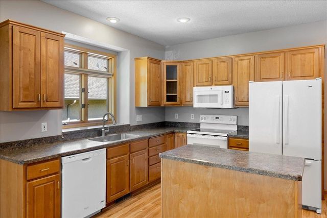 16891 88th Avenue N, Maple Grove, MN 55311