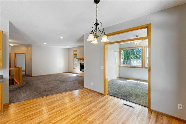 16891 88th Avenue N, Maple Grove, MN 55311