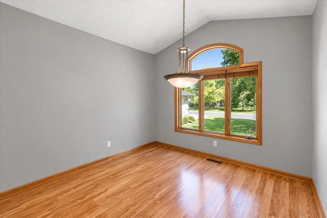 16891 88th Avenue N, Maple Grove, MN 55311