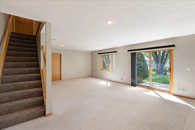 16891 88th Avenue N, Maple Grove, MN 55311