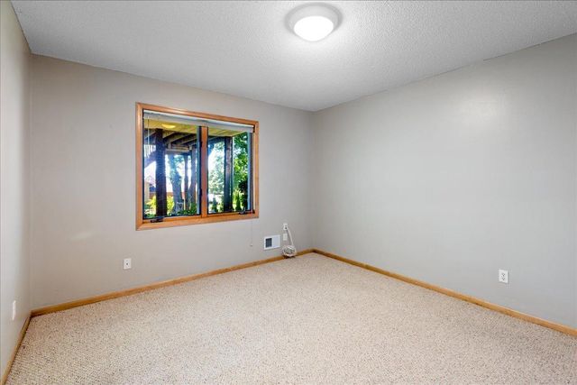 16891 88th Avenue N, Maple Grove, MN 55311