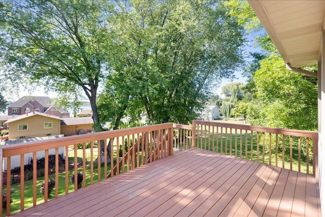 16891 88th Avenue N, Maple Grove, MN 55311
