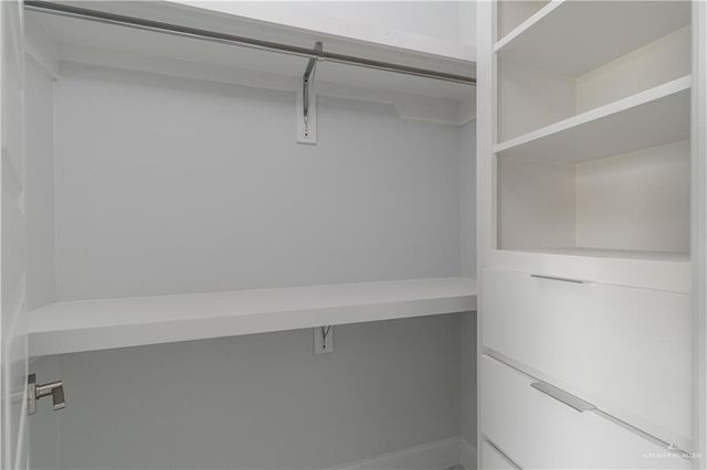 1119 E Evergreen Avenue, San Juan, TX 78589