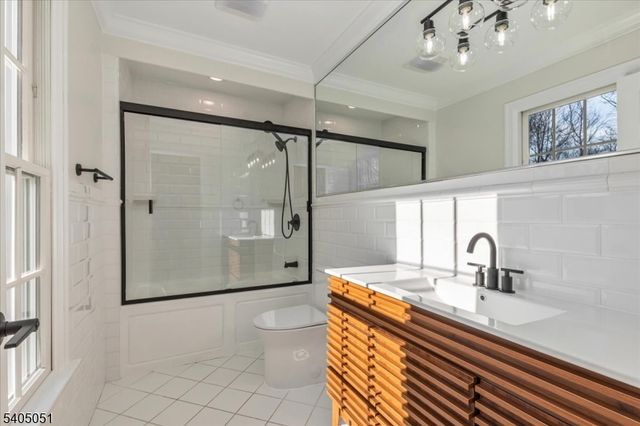 1248 Sunnyfield Ln, Scotch Plains Twp., NJ 07076