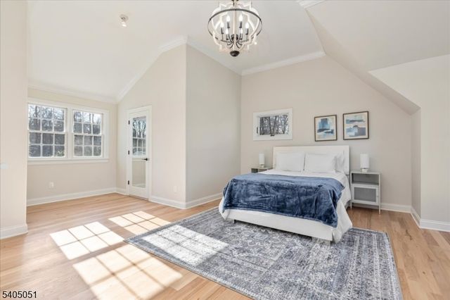 1248 Sunnyfield Ln, Scotch Plains Twp., NJ 07076